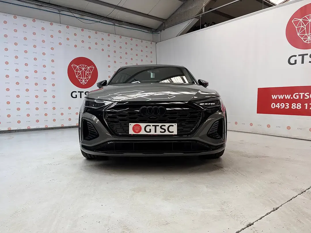 Audi SQ8 e-tron Matrix LED - Thumbnail 3