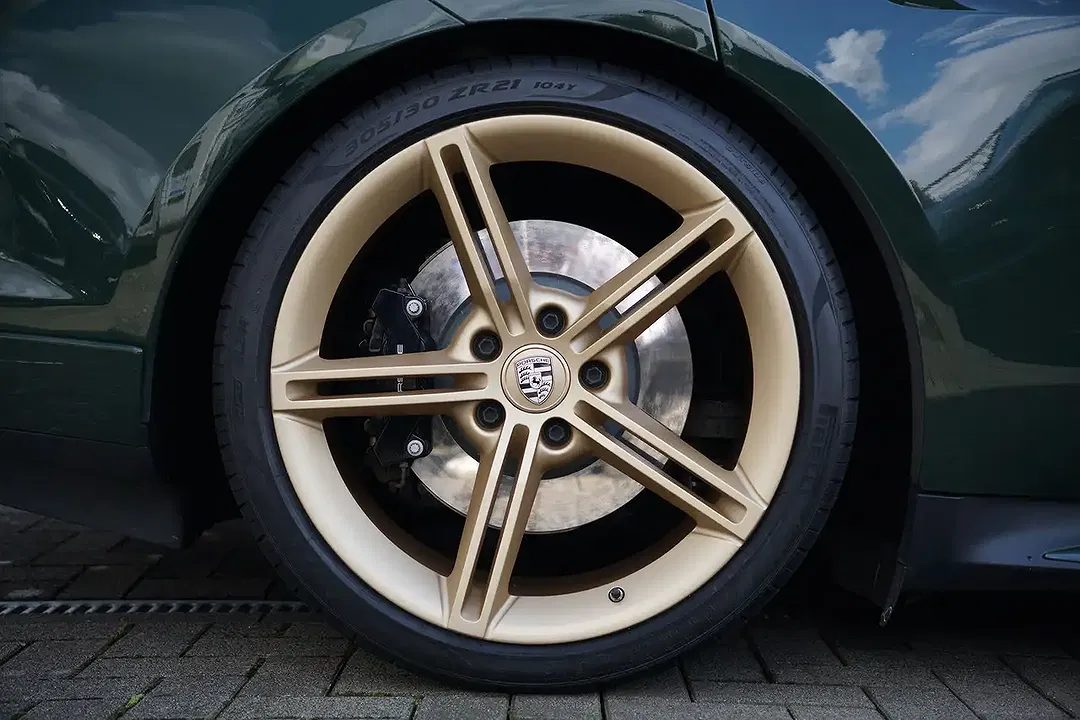Porsche Taycan Sport Turismo - Thumbnail 14