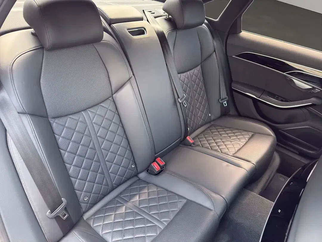 Audi A8 3.0 TFSI e quattro - foto 14