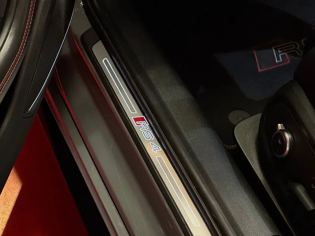 Audi RS4 2.9 TFSI quattro - Thumbnail 12
