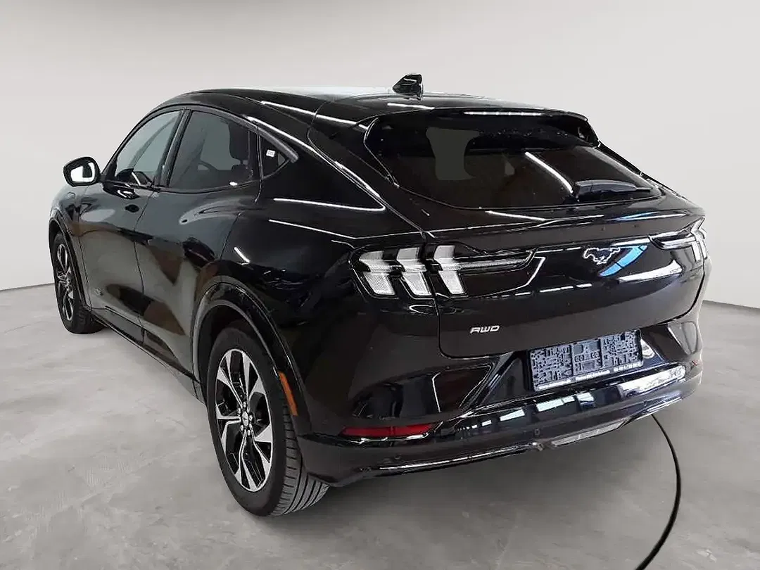 Ford Mustang 4x4 - foto 2