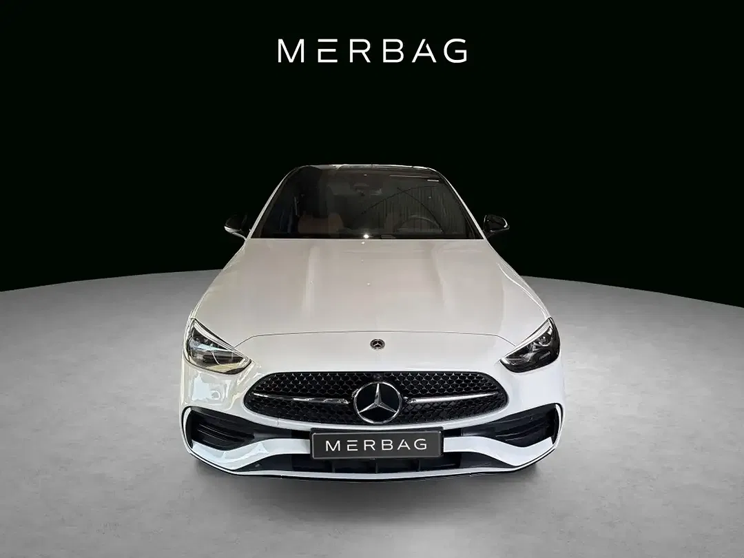 Mercedes-Benz C 180 AMG Edition Night - foto 2