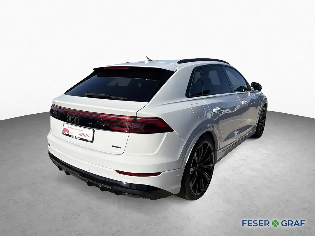 Audi Q8 TFSI e tiptronic S line - Thumbnail 3