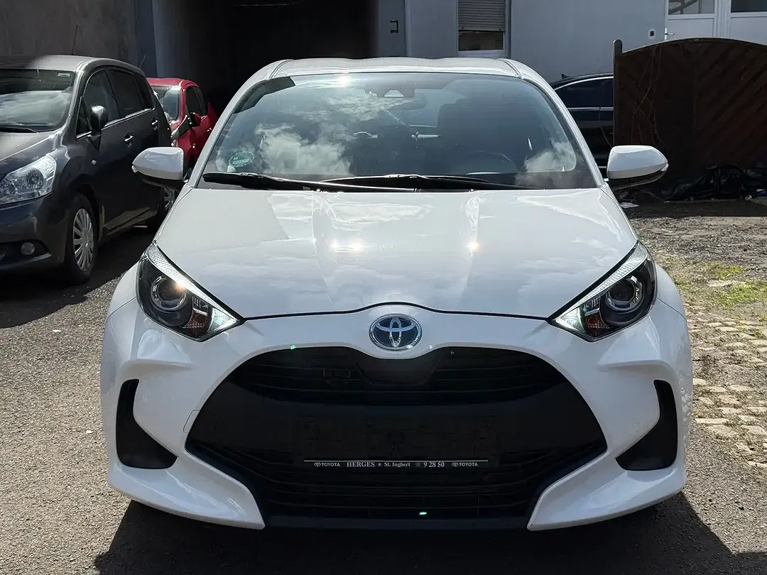 Toyota Yaris 1.5 Hybrid Comfort - foto 2