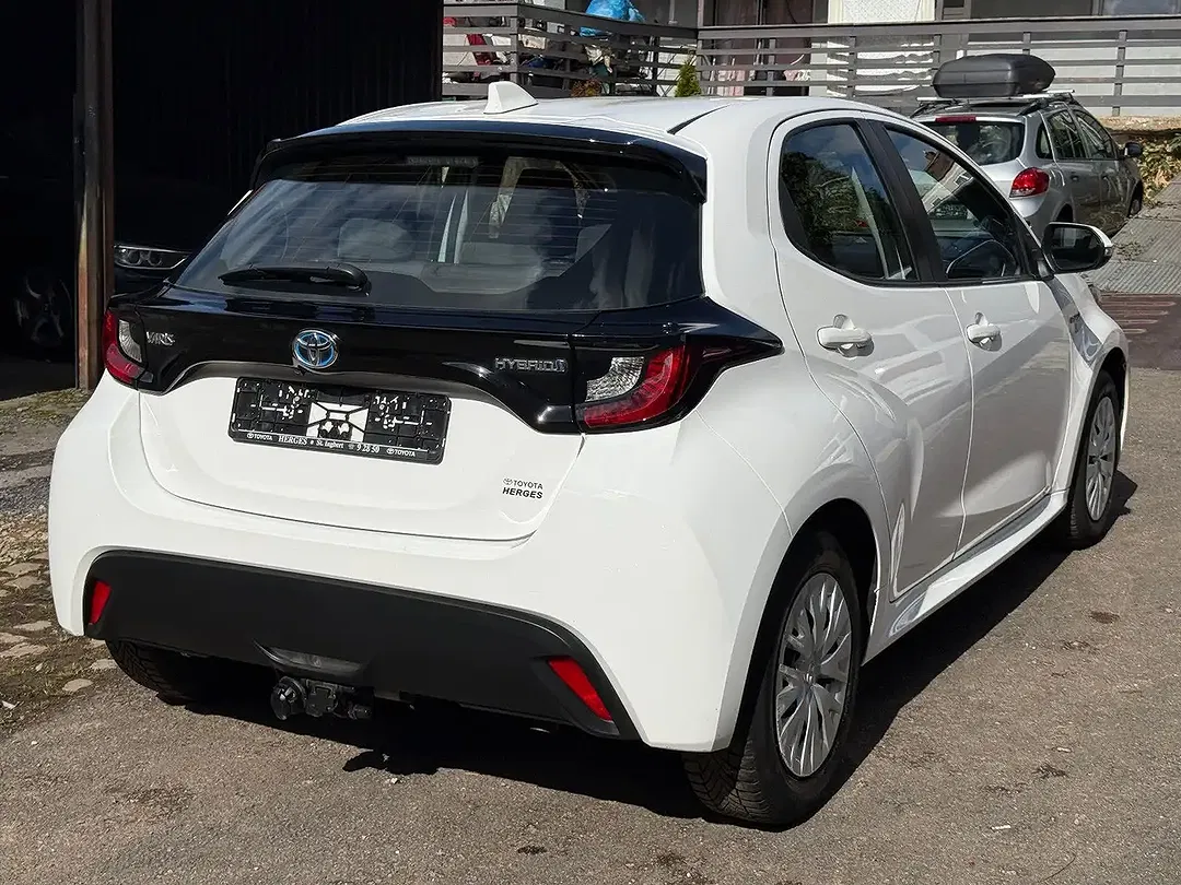 Toyota Yaris 1.5 Hybrid Comfort - Thumbnail 4