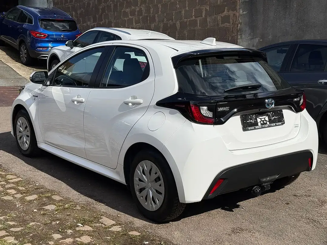 Toyota Yaris 1.5 Hybrid Comfort - Thumbnail 6