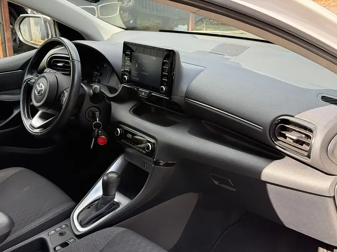 Toyota Yaris 1.5 Hybrid Comfort - Thumbnail 7