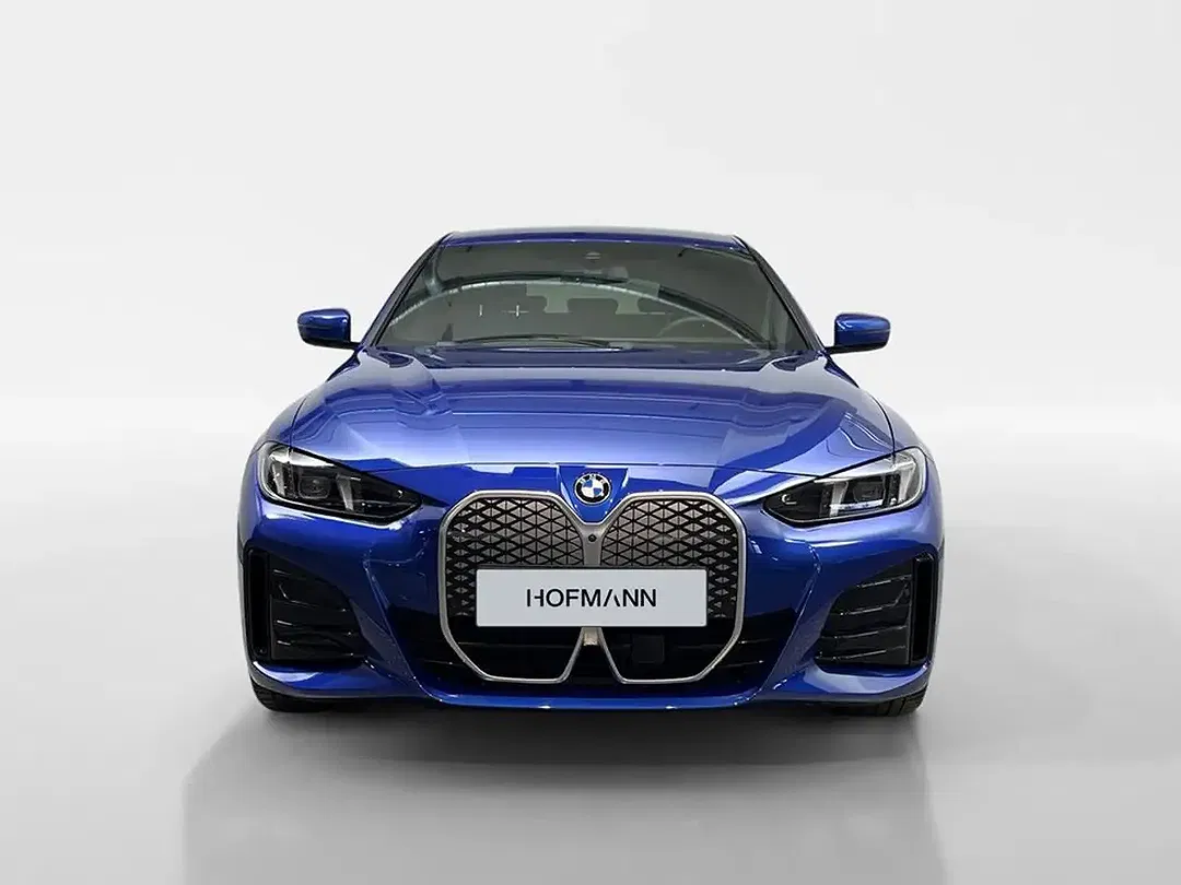 BMW i4 M Sport - Thumbnail 2