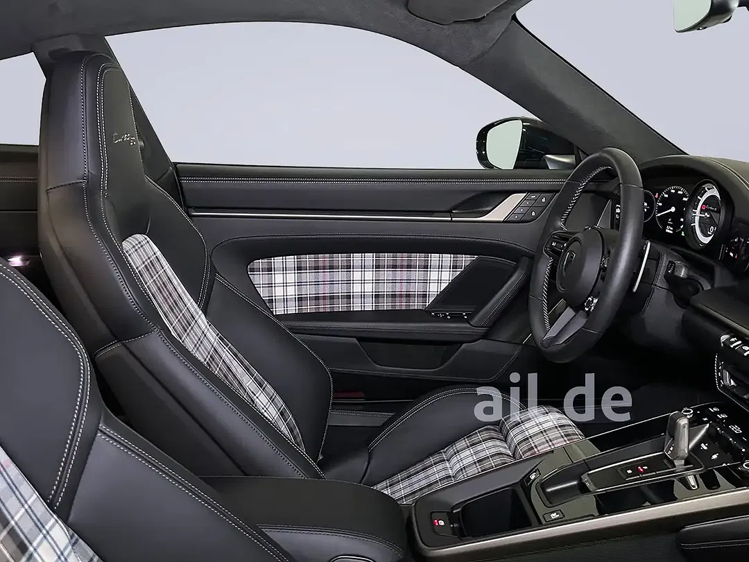 Porsche 992 50 Jahre PCCB Turbo S - Thumbnail 18