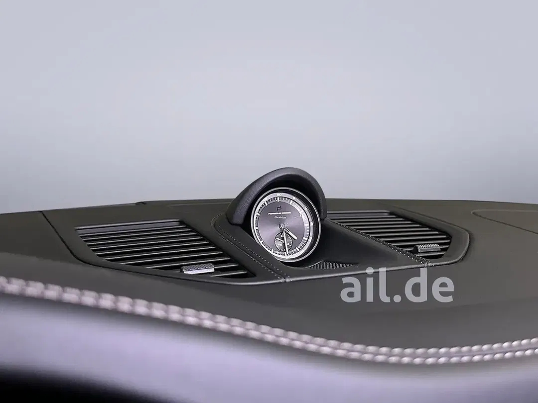 Porsche 992 50 Jahre PCCB Turbo S - Thumbnail 3