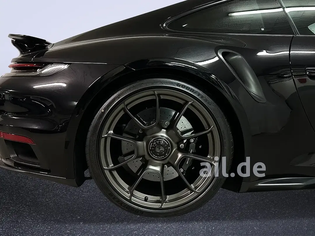 Porsche 992 50 Jahre PCCB Turbo S - Thumbnail 9