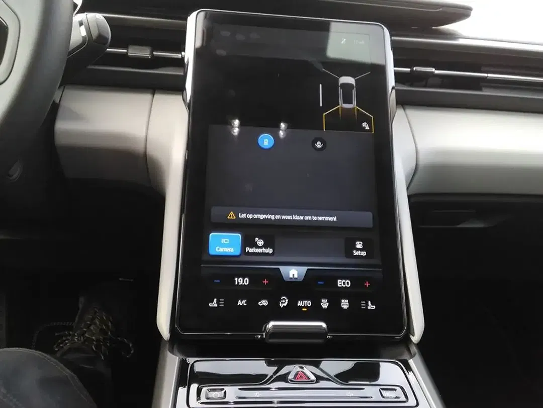 Ford Explorer Extended Range - Thumbnail 12