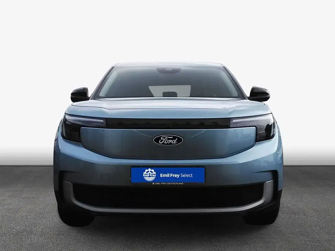 Ford Explorer Extended Range - Thumbnail 3
