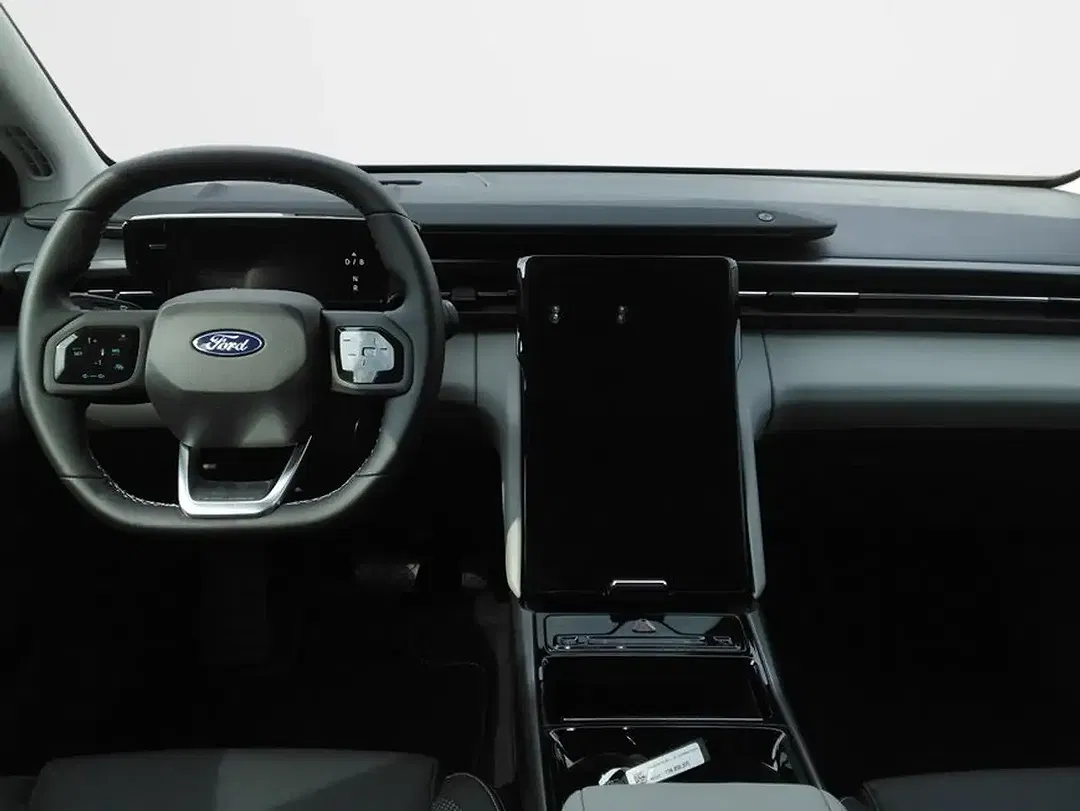 Ford Explorer Extended Range - Thumbnail 9