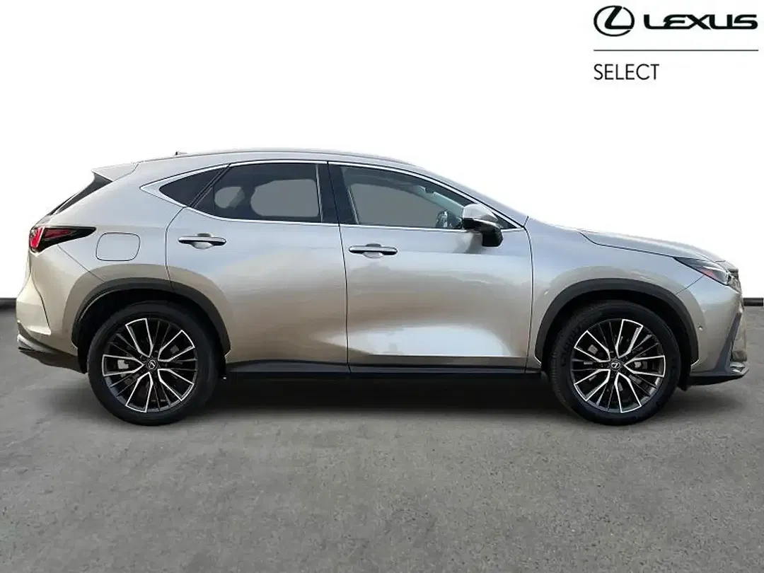 Lexus NX 450h+ PHEV - Thumbnail 14
