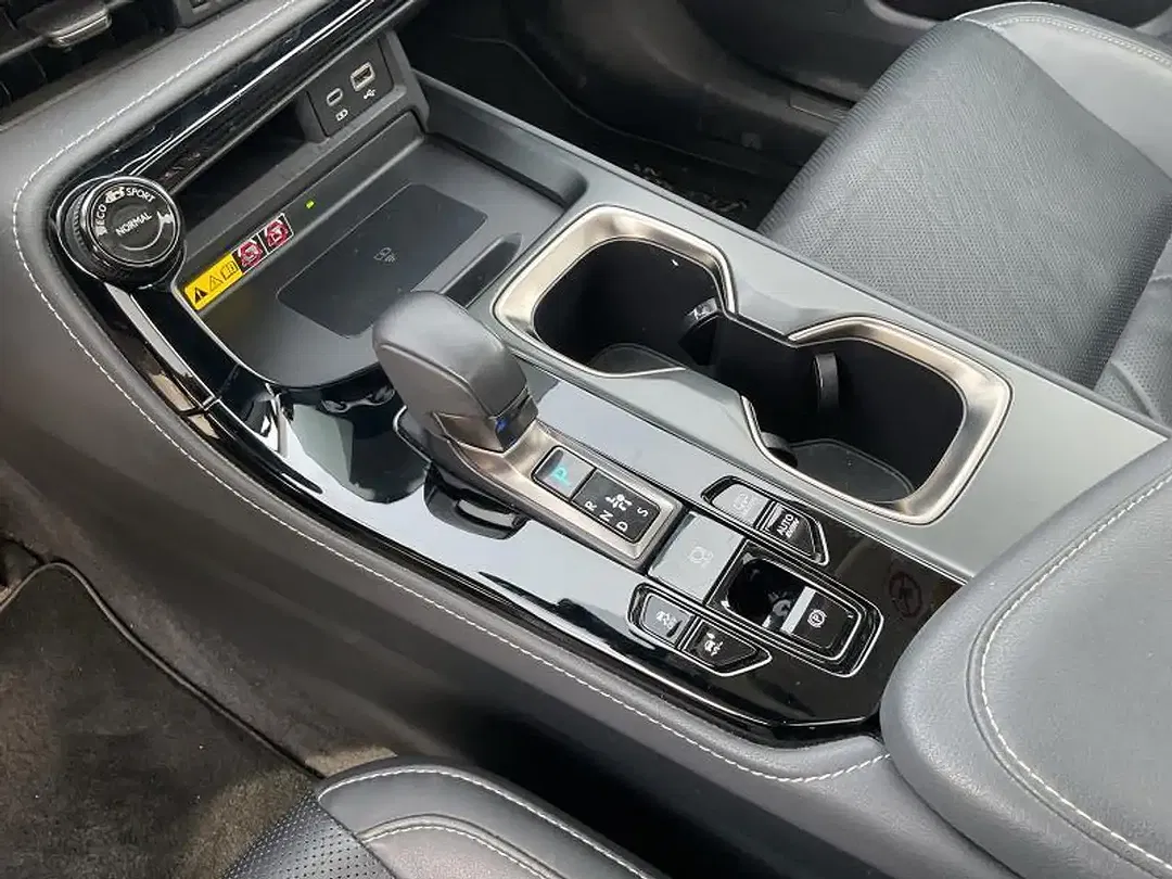 Lexus NX 450h+ PHEV - Thumbnail 21