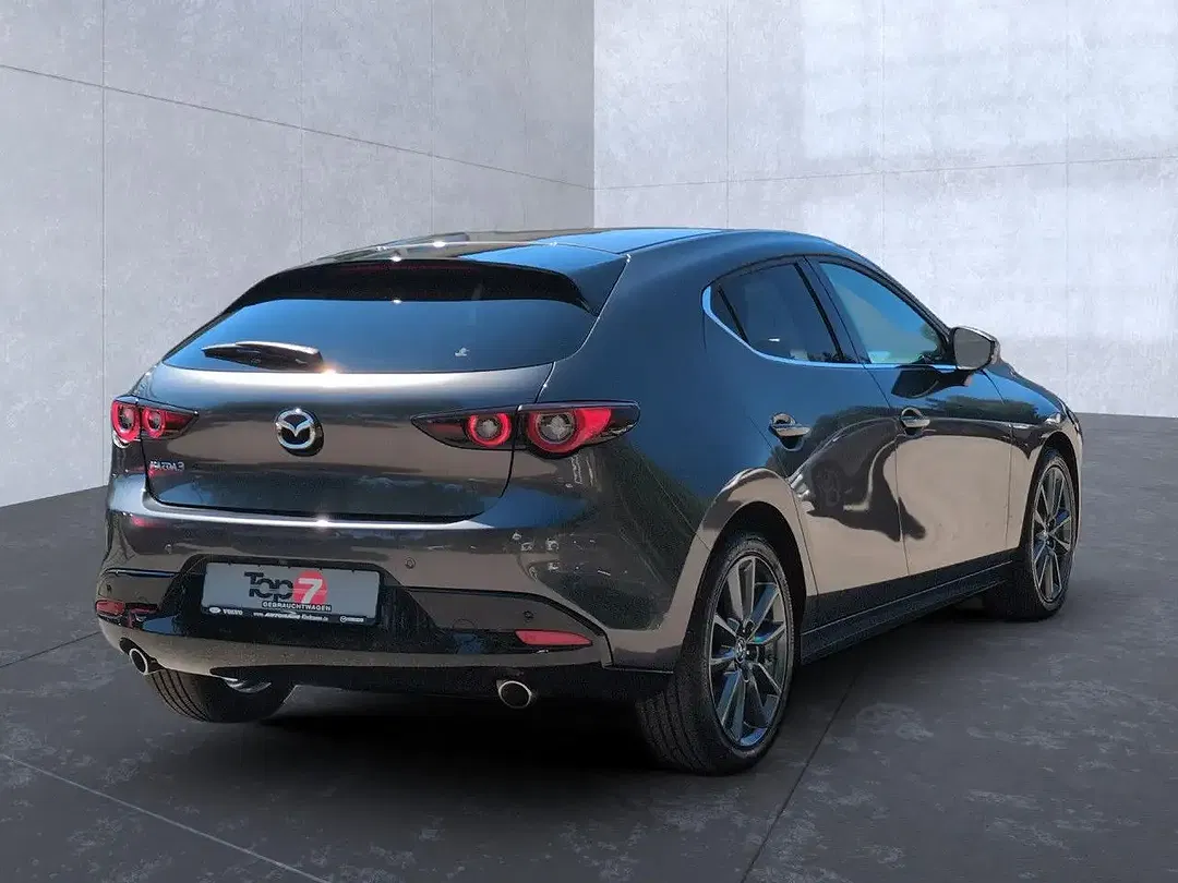 Mazda 3 2.0 e-SKYACTIV-G Centre-Line - Thumbnail 3