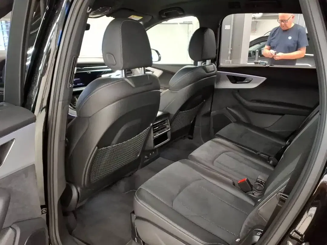 Audi Q7 TFSI quattro S line - Thumbnail 5
