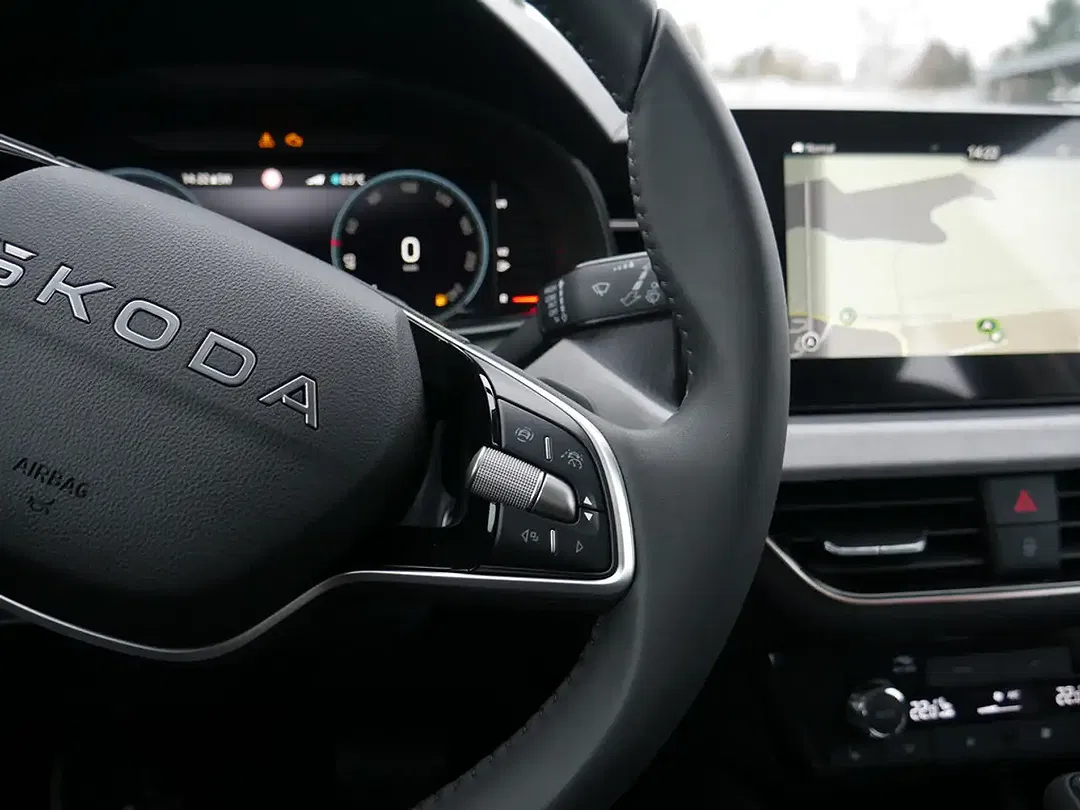 Skoda Kamiq 1.0 TSI DSG Tour - Thumbnail 15