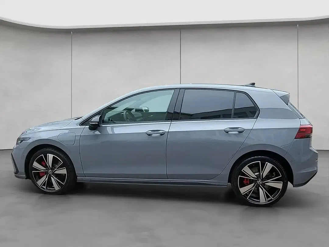 Volkswagen Golf 1.4 TSI eHybrid DSG GTE Black Edition Style - Thumbnail 2