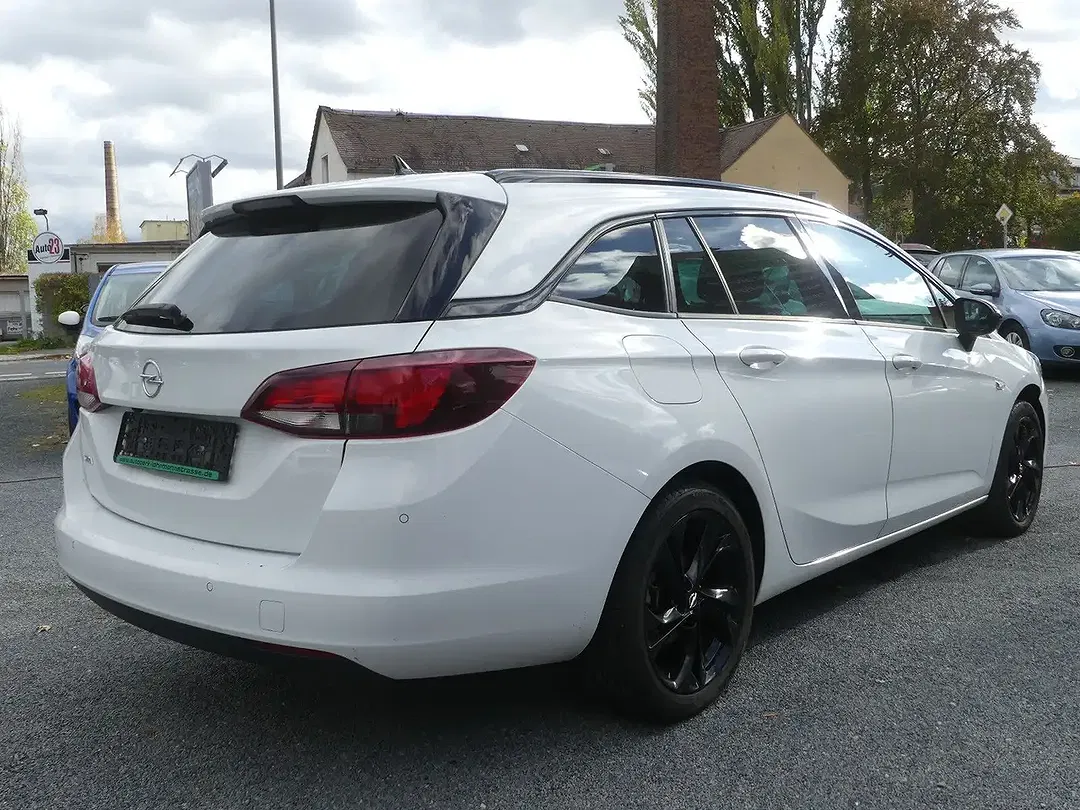 Opel Astra Elegance - Thumbnail 5