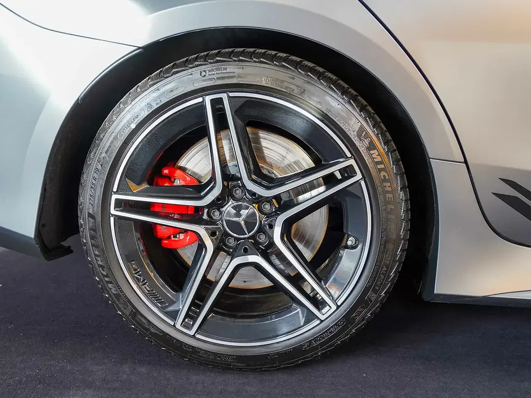 Mercedes-Benz CLS 53 AMG 4MATIC Limited - foto 2