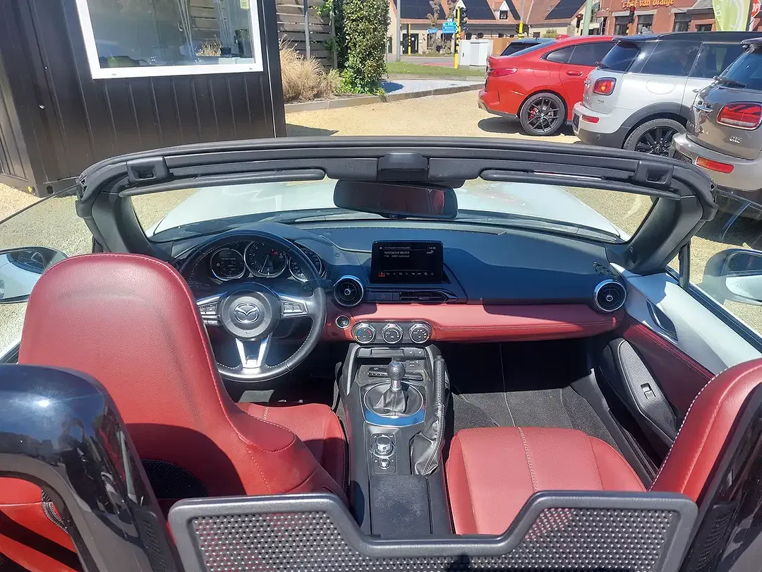 Mazda MX-5 1.5 SKYACTIV-G - Thumbnail 12