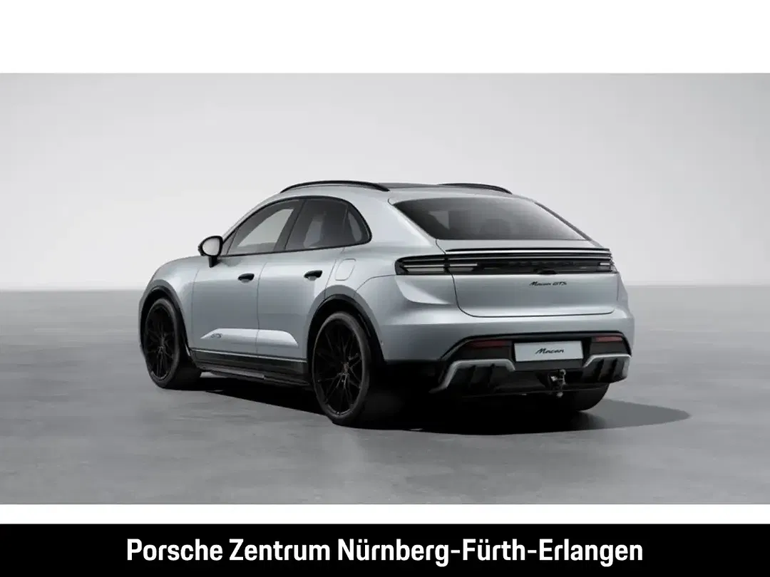 Porsche Macan GTS - Thumbnail 3
