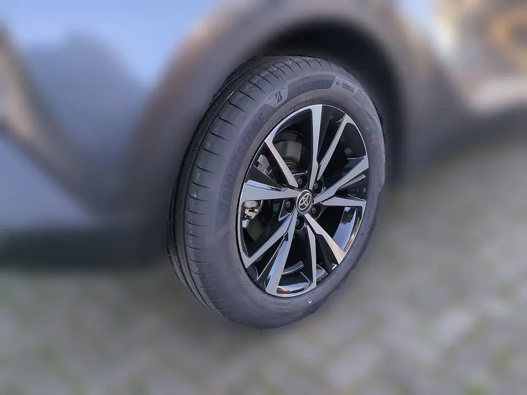 Toyota C-HR Team Deutschland - Thumbnail 8
