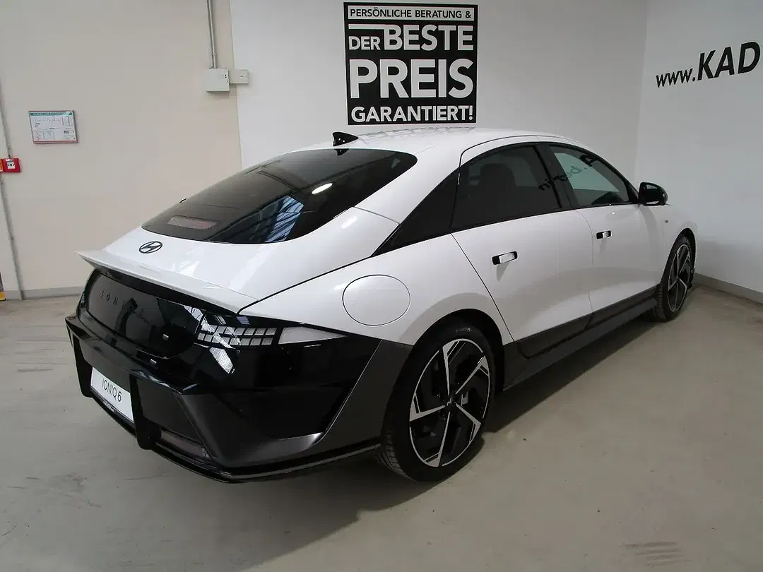 Hyundai IONIQ 6 N Line X - Thumbnail 3