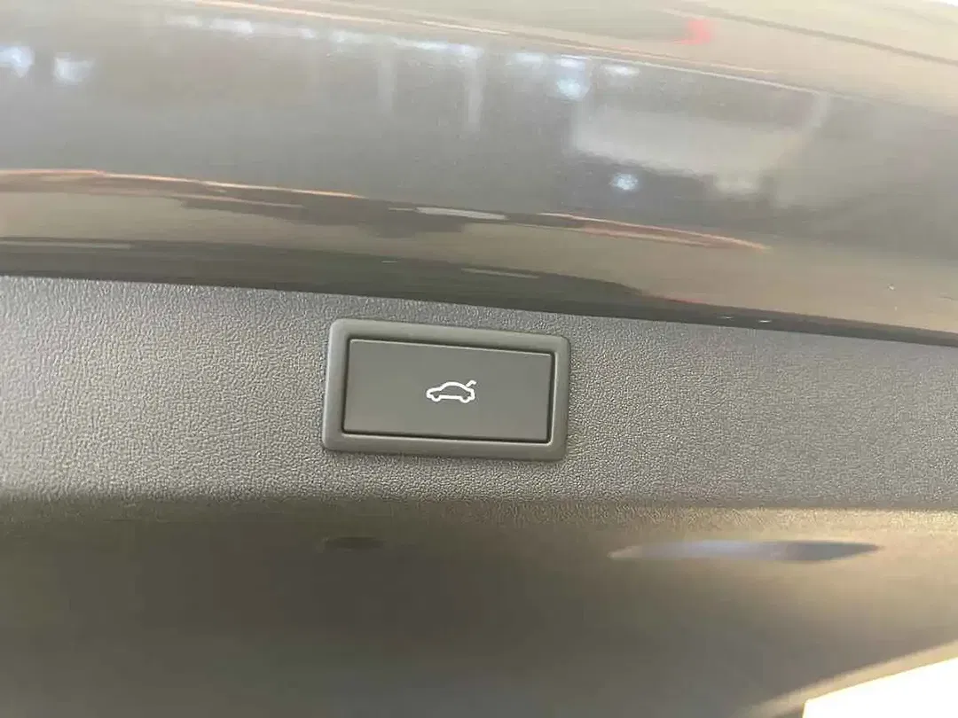 Skoda Enyaq 85 Sportline - Thumbnail 16