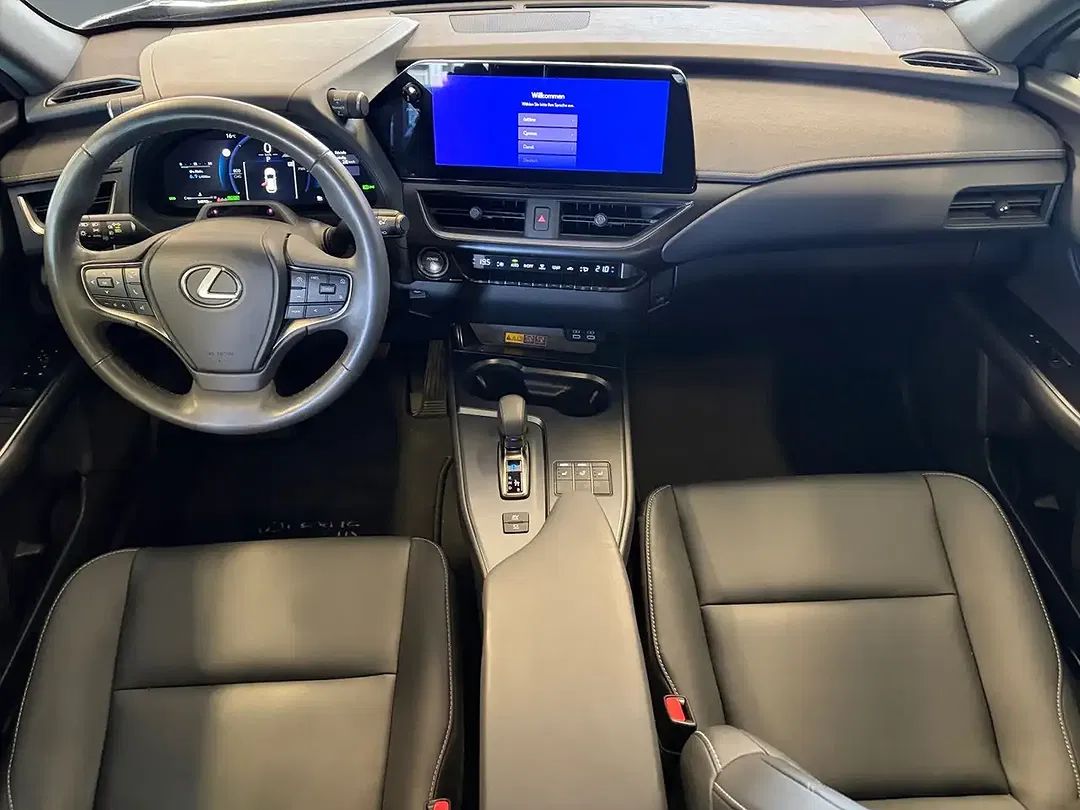 Lexus UX 300h F SPORT Design - Thumbnail 11