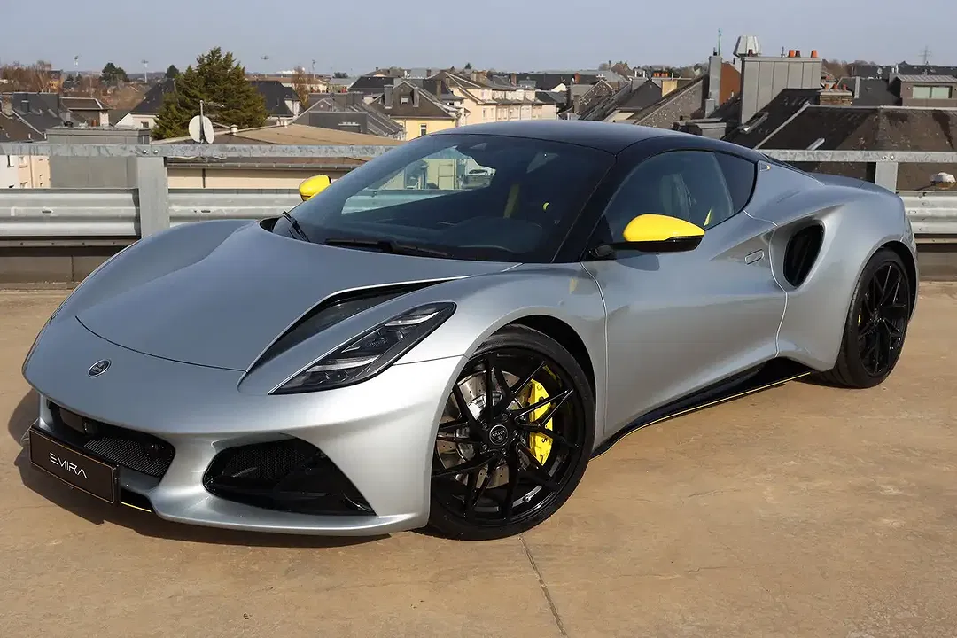 Lotus Emira Turbo SE - foto 1