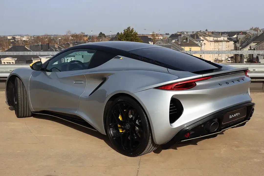 Lotus Emira Turbo SE - Thumbnail 4