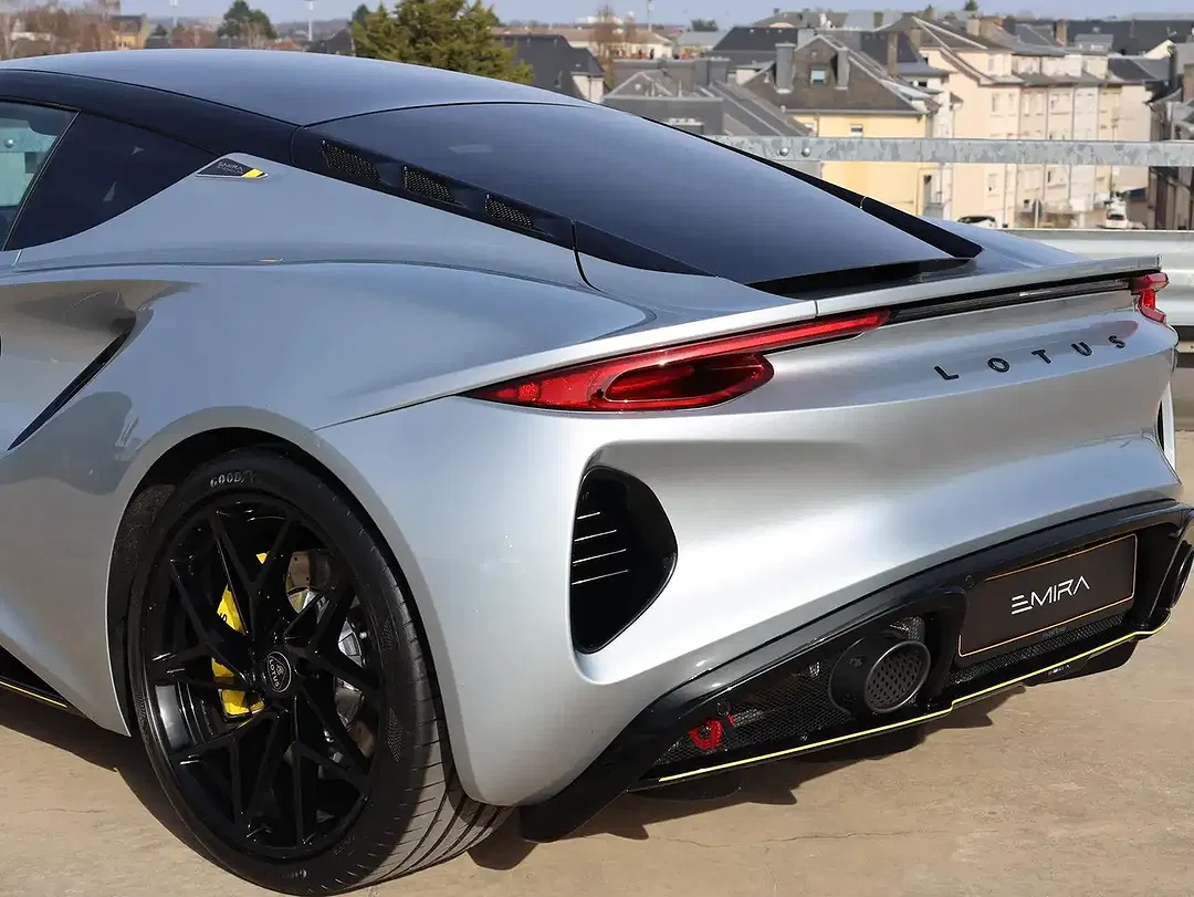 Lotus Emira Turbo SE - Thumbnail 5