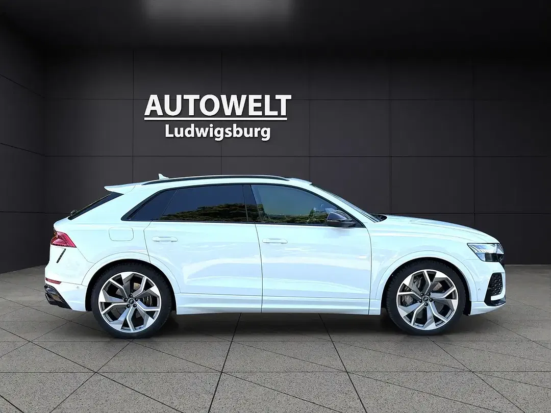 Audi RS Q8 4.0 TFSI quattro - Thumbnail 4