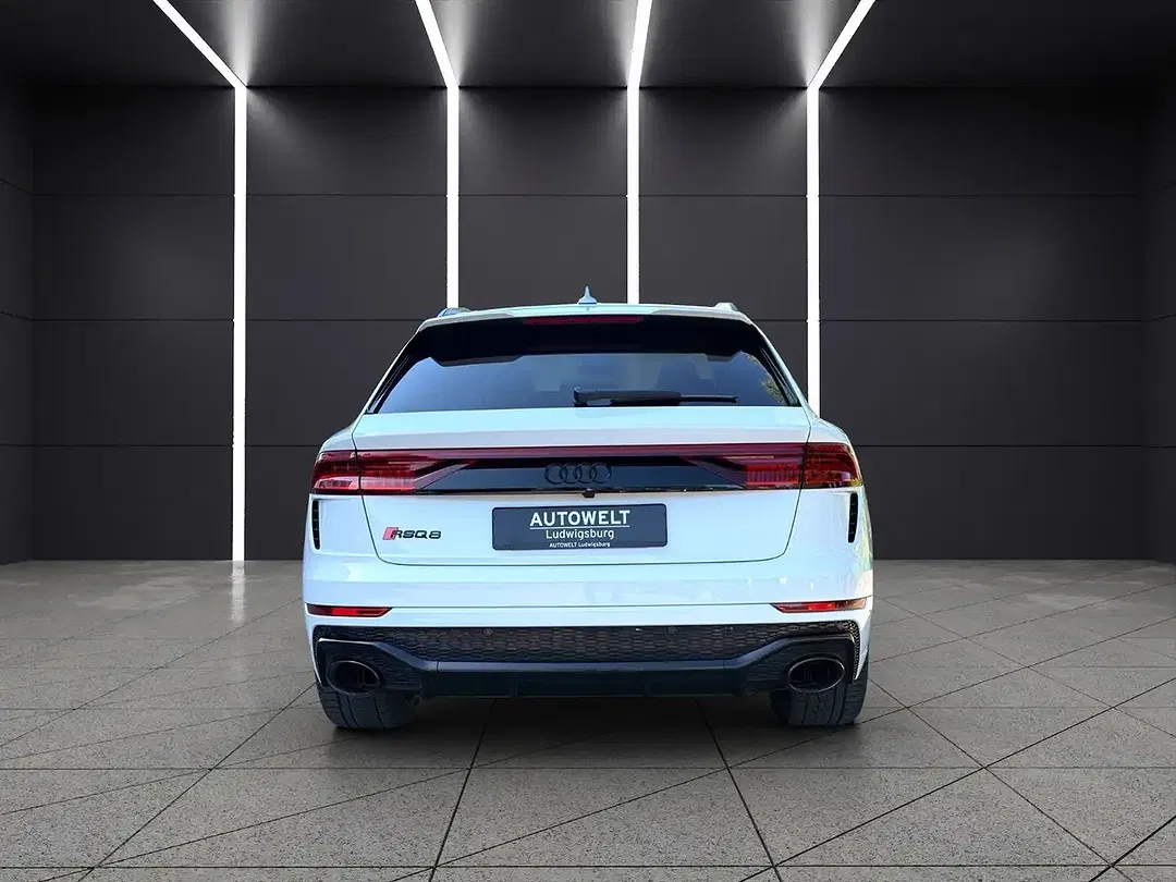 Audi RS Q8 4.0 TFSI quattro - Thumbnail 6