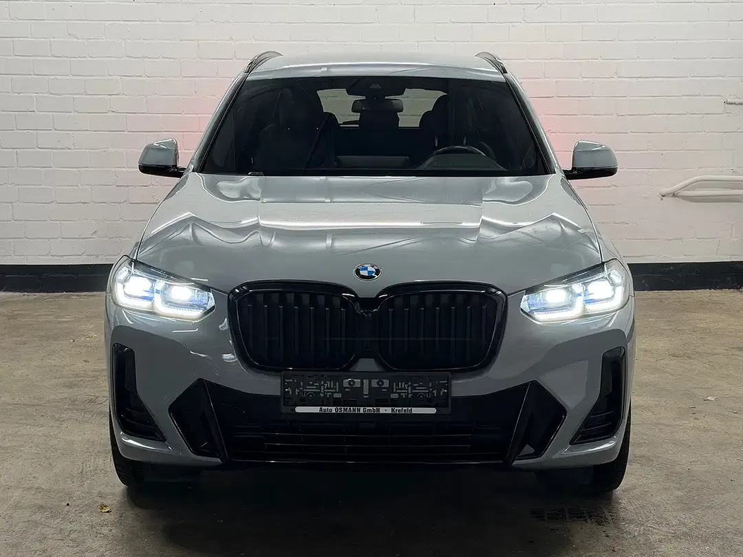 BMW X3 xDrive M Sport Shadow Line - Thumbnail 2
