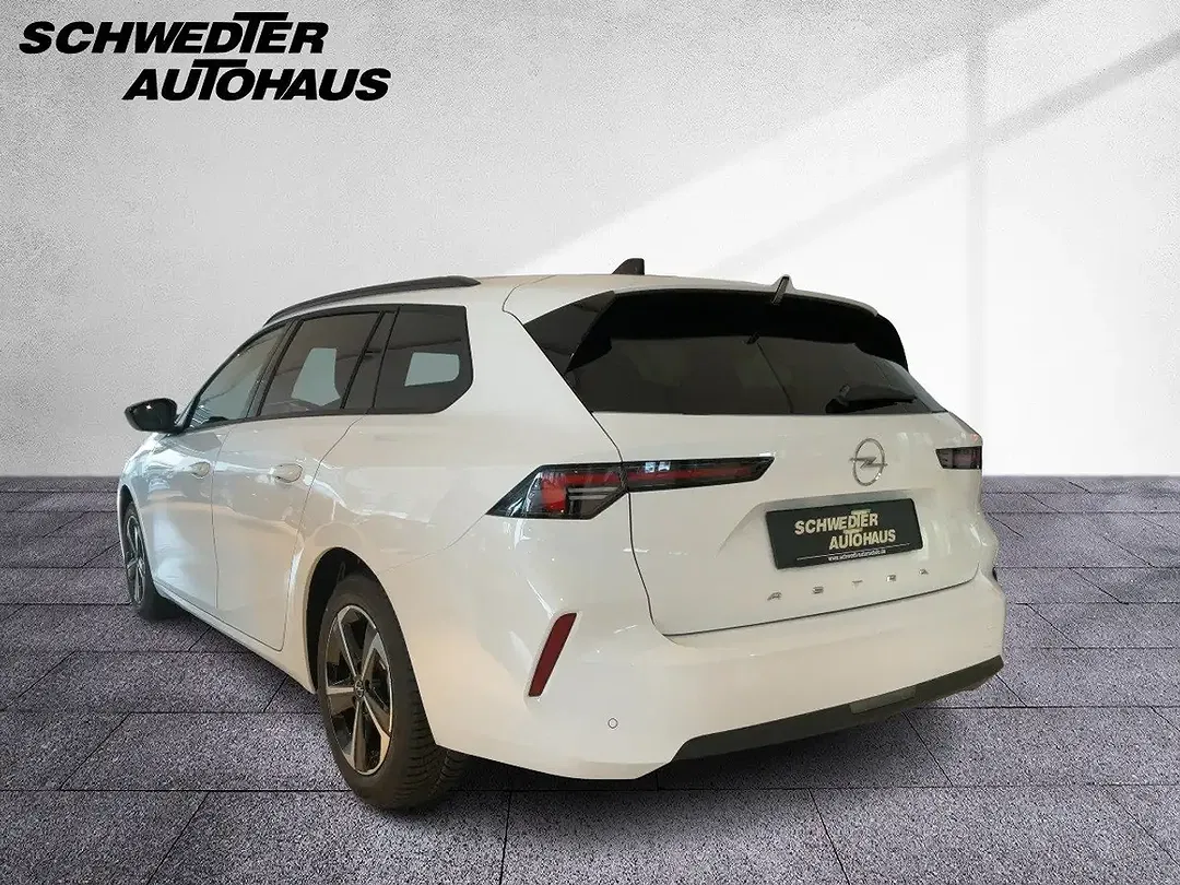 Opel Astra 1.2 Turbo Edition - Thumbnail 2