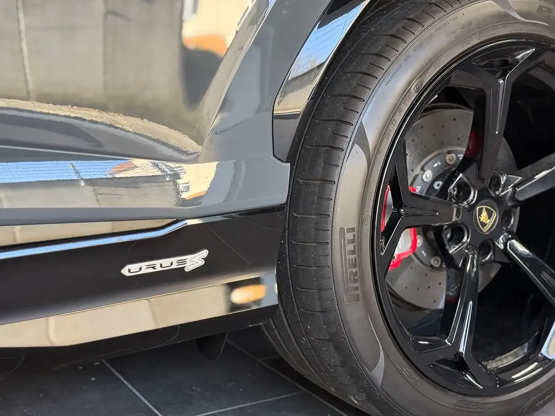 Lamborghini Urus S - Thumbnail 18