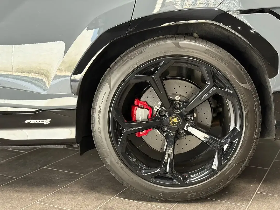 Lamborghini Urus S - Thumbnail 19