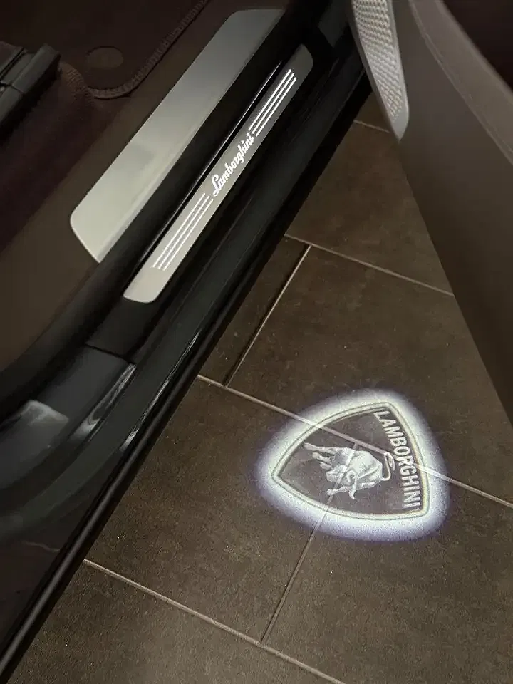 Lamborghini Urus S - Thumbnail 7