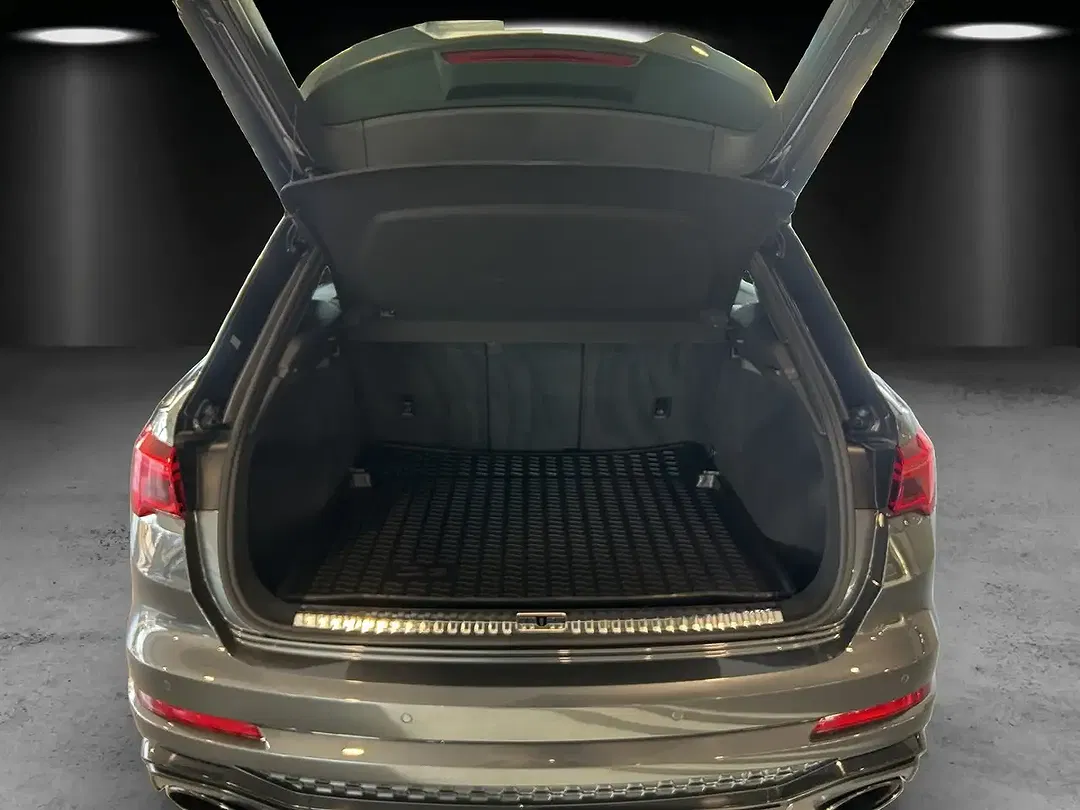Audi TT quattro RS - Thumbnail 7