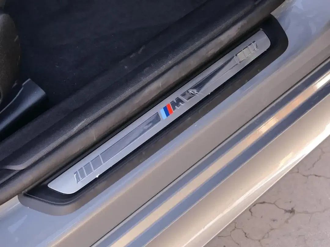 BMW 330 xDrive Touring M Sport - Thumbnail 10