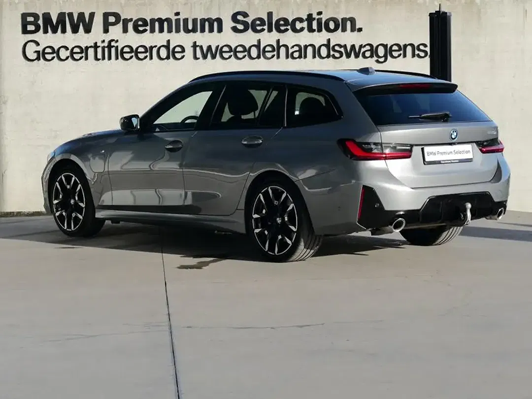 BMW 330 xDrive Touring M Sport - Thumbnail 5