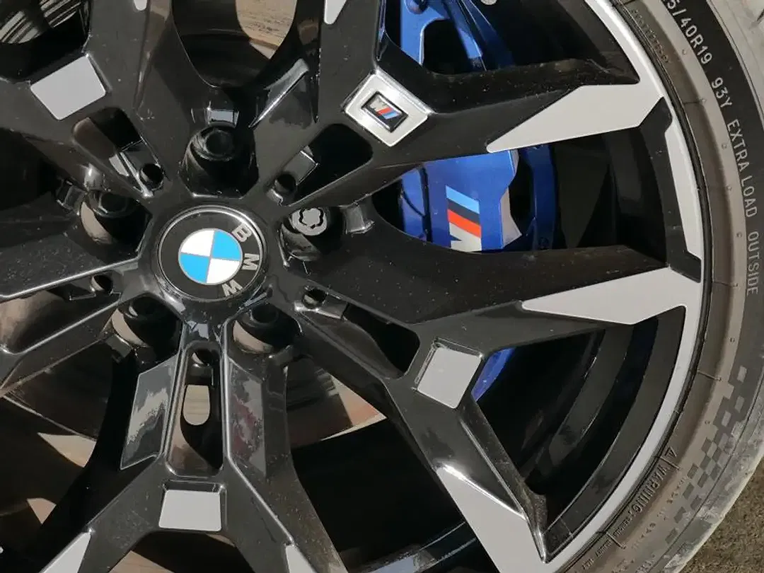 BMW 330 xDrive Touring M Sport - Thumbnail 8