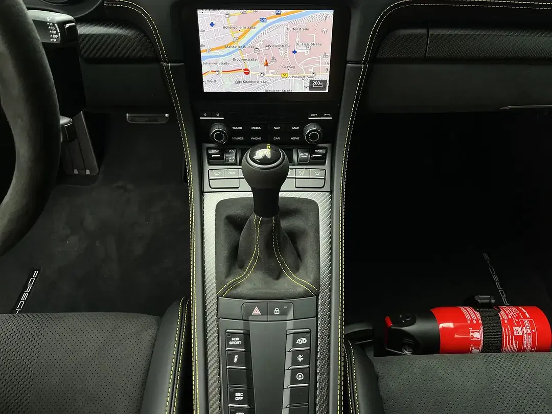Porsche 718 Spyder RS Sport Chrono - Thumbnail 14
