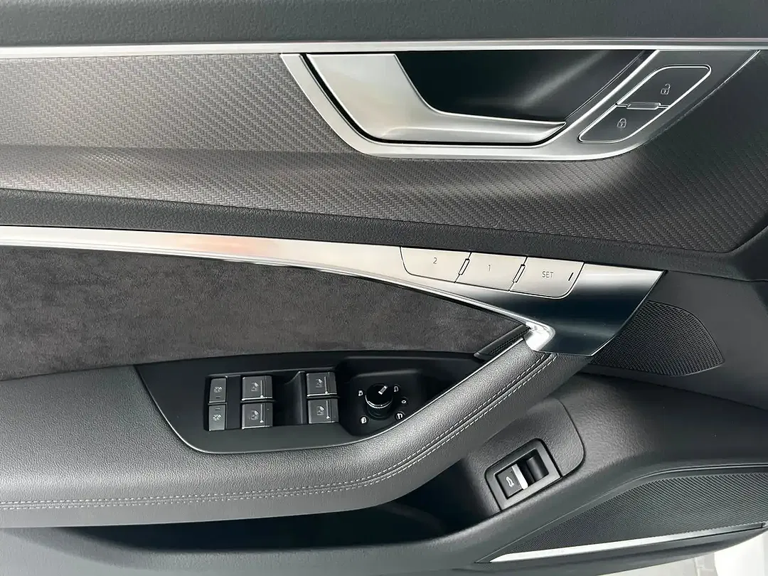 Audi RS6 4.0 TFSI quattro Avant - Thumbnail 7