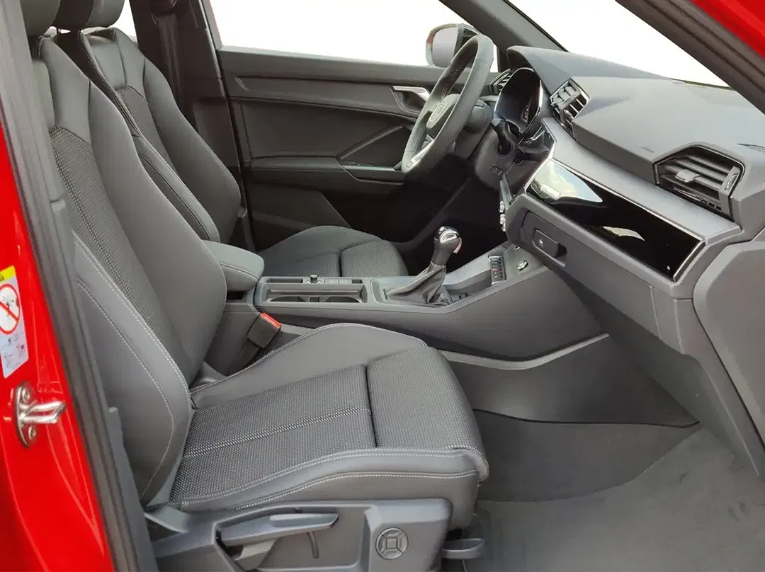 Audi Q3 35 TFSI S tronic Sportback S line - Thumbnail 8