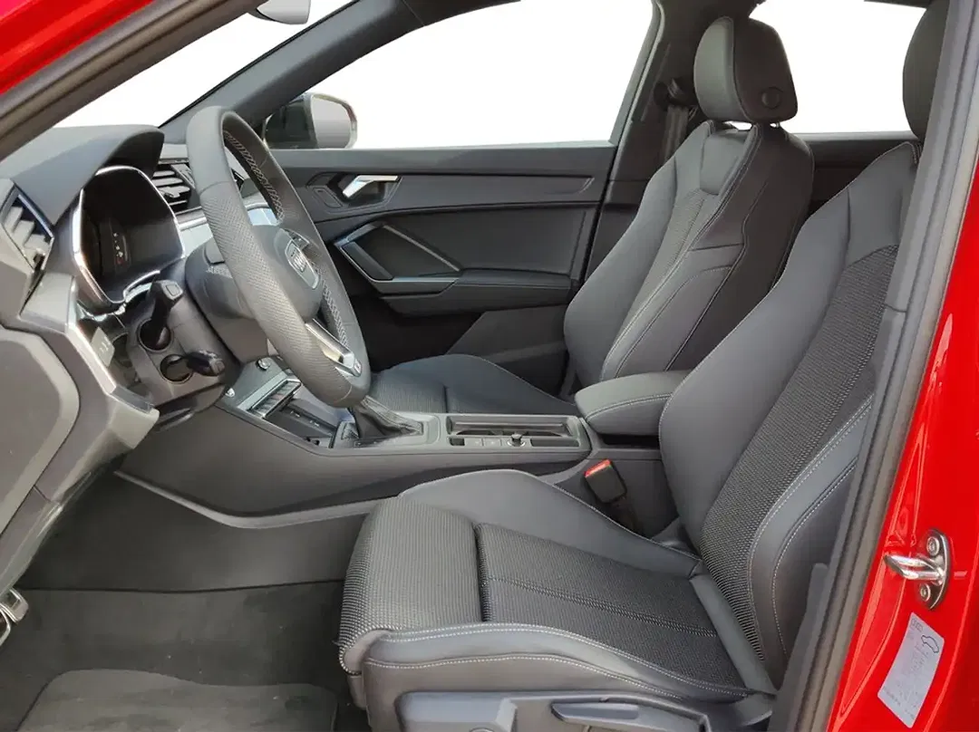 Audi Q3 35 TFSI S tronic Sportback S line - Thumbnail 9